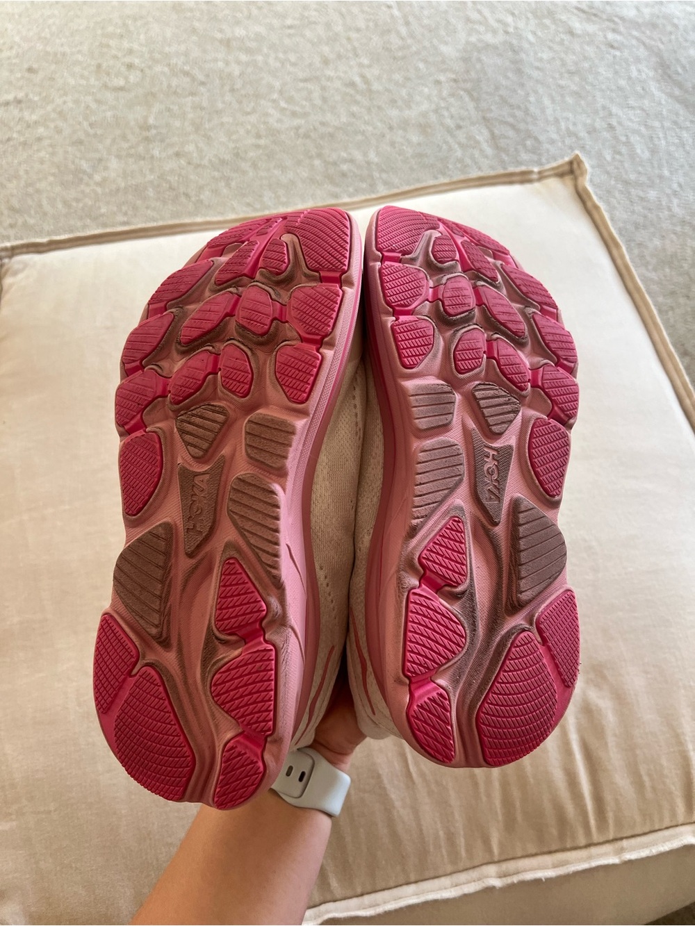 Hoka Clifton 10 - Like New - Picture 5 of 9